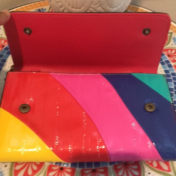 KURT GEIGER LONDON Kensington Multi Color Stripe Chain Wallet - Picture 12 of 13